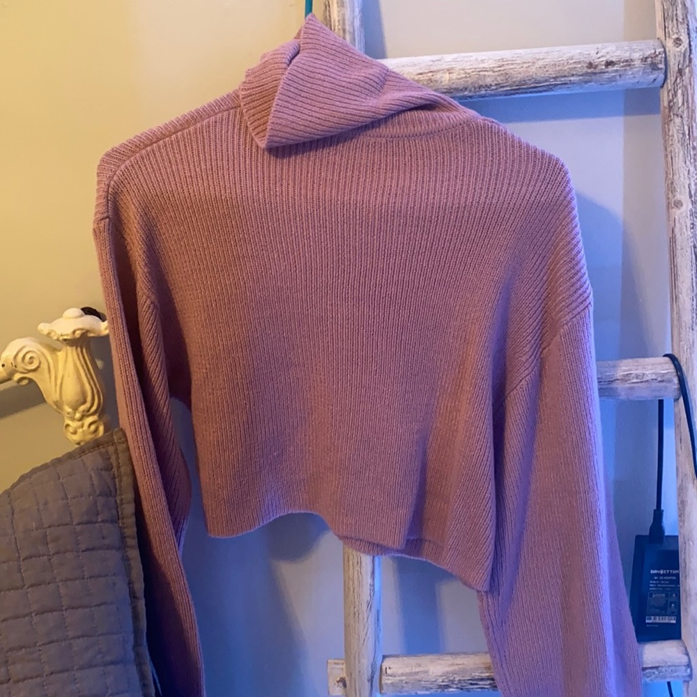 Never worn!!!